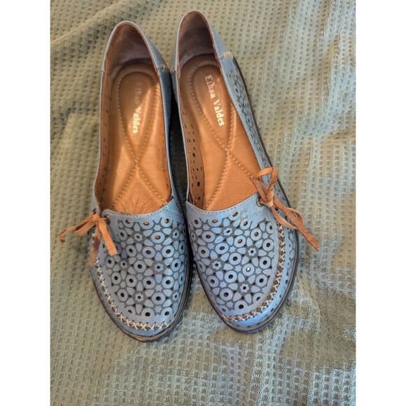 Ethan Valdez Women's Size 8 Blue Denim Darling Slip on Flats Casual - Picture 1 of 6